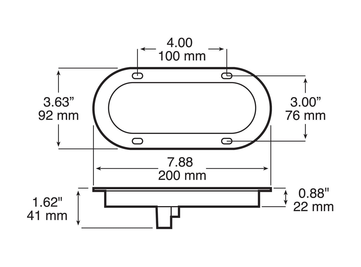 822R-7 Lumen X ® PL3 Oval Stop / Turn / Tail Light; flange; poly bag